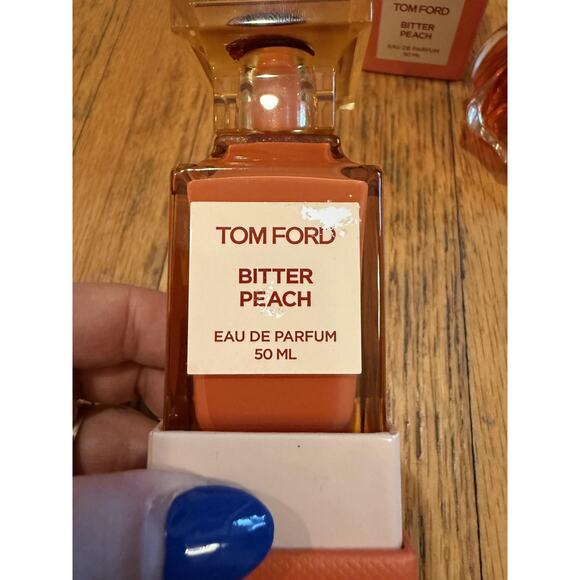 Tom Ford Bitter Peach Eau de Parfum EDP Perfume 50 ml 1.7 oz Spray Box - Picture 2 of 6